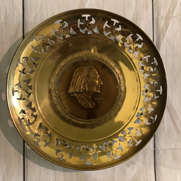 VTG Fraz Liszt & Schubert Composer 🎼 Wall Decor - Picture 2 of 7